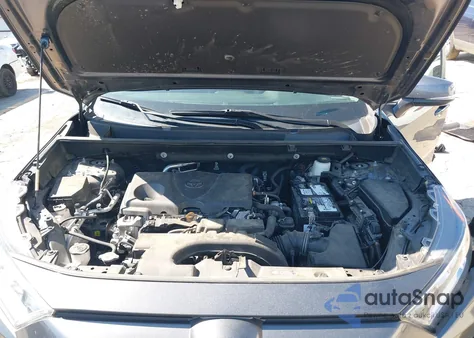 2021 Toyota Rav4 Xle Premium z USA, uszkodzony, nr VIN 2T3C1RFV4MC130366